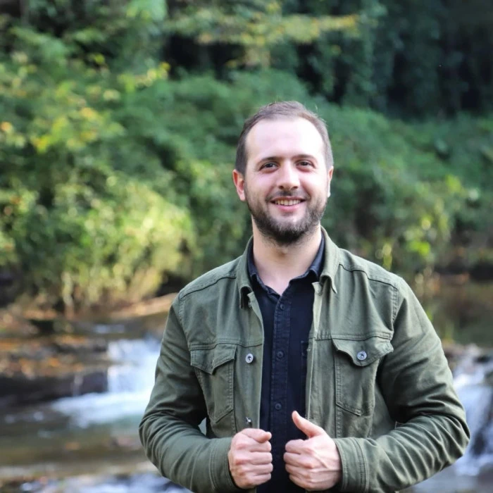 Gökhan Karataş Kimdir?