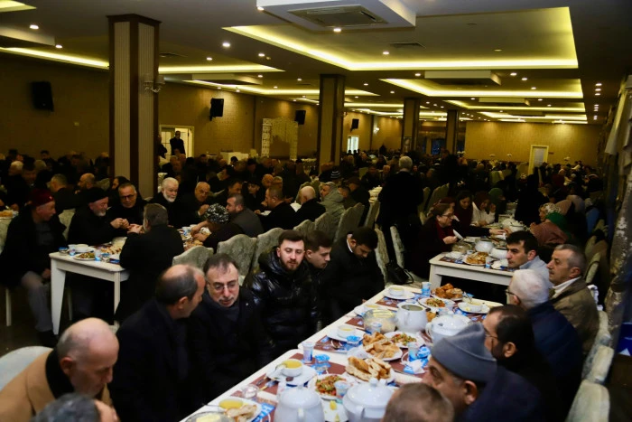 Başkan Sarıalioğlu AK Teşkilatla İftar Sofrasında Buluştu