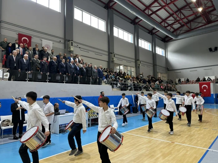 T&uuml;rk Gen&ccedil;liği Of'ta 19 Mayıs Ruhunu Yeniden Yaşattı