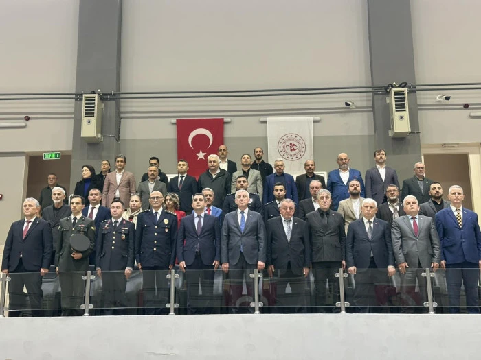 T&uuml;rk Gen&ccedil;liği Of'ta 19 Mayıs Ruhunu Yeniden Yaşattı