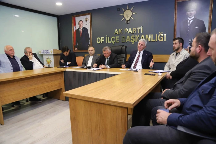 Başkan Sarıalioğlu,'İyi Ki Sizlerle Beraber Of'a Hizmet Ediyoruz'