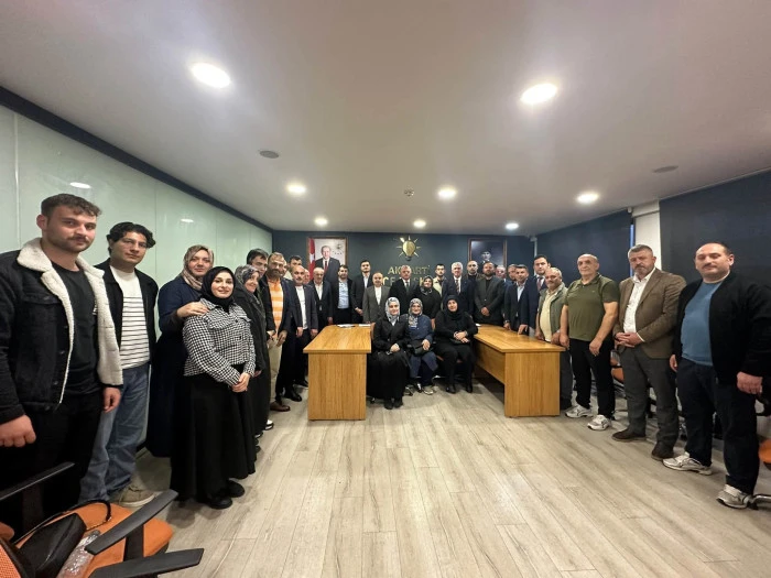 Başkan Sarıalioğlu,'İyi Ki Sizlerle Beraber Of'a Hizmet Ediyoruz'