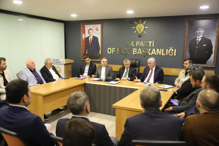 Başkan Sarıalioğlu,'İyi Ki Sizlerle Beraber Of'a Hizmet Ediyoruz'