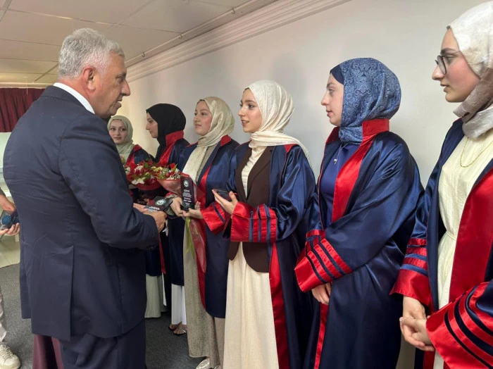 Başkan Sarıalioğlu, Of Anadolu İmam Hatip Lisesi Mezuniyet Heyecanına Ortak Oldu
