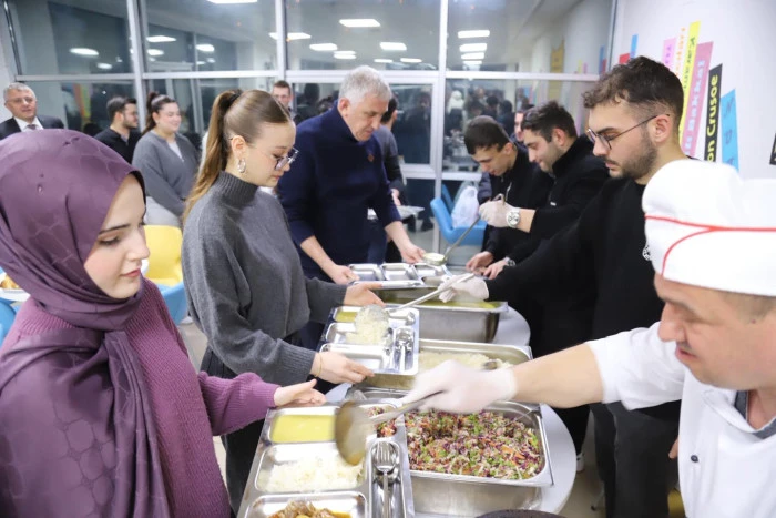 Başkan Sarıalioğlu: &Ouml;nceliğimiz Her Zaman Gen&ccedil;lerimiz