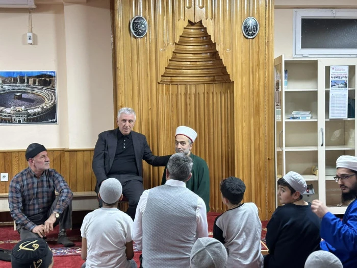 Of'ta Ramazan Buluşmaları Mahalle Mahalle Devam Ediyor