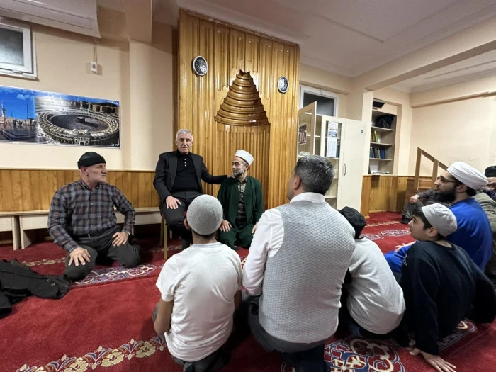 Of'ta Ramazan Buluşmaları Mahalle Mahalle Devam Ediyor