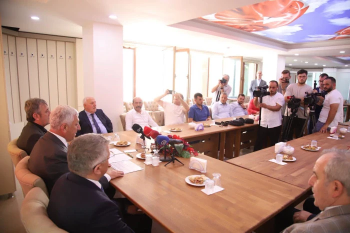 Of Belediyesi'nden Sanchez ve İspanya Milli Takımı İ&ccedil;in Fahri Hemşehrilik Kararı