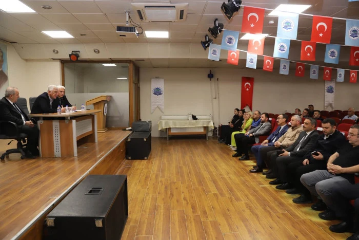 Başkan Sarıalioğlu, Of Belediyesi'nde hizmet koordinasyonu toplantısı ger&ccedil;ekleştirdi