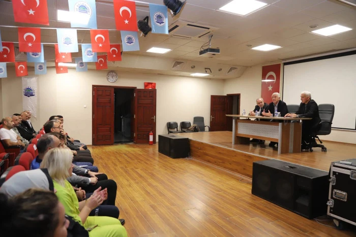 Başkan Sarıalioğlu, Of Belediyesi'nde hizmet koordinasyonu toplantısı ger&ccedil;ekleştirdi