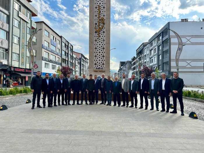 Başkan Sarıalioğlu ve Genç, Of Esnafını Ziyaret Etti