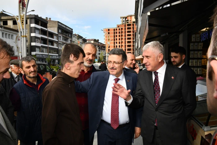 Başkan Sarıalioğlu ve Genç, Of Esnafını Ziyaret Etti