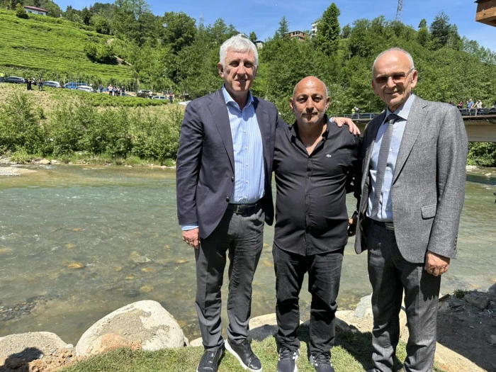 Doğa sporlarına yeni soluk: Hayrat'ta rafting heyecanı başladı
