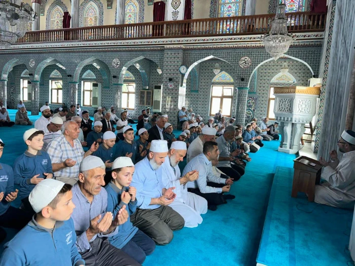 Of'ta 15 Temmuz'un 10. Yılında Hatm-İ Şerif Programı D&uuml;zenlendi