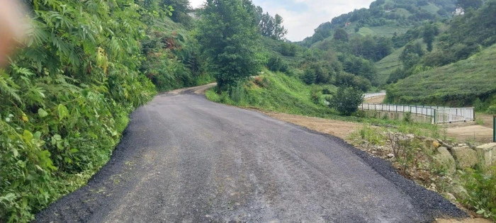 Of'ta asfalt seferberliği sürüyor