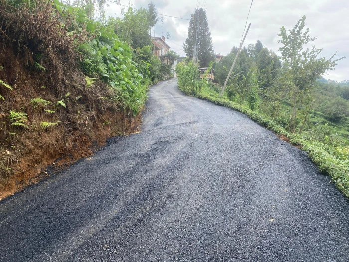 Of'ta asfalt seferberliği sürüyor