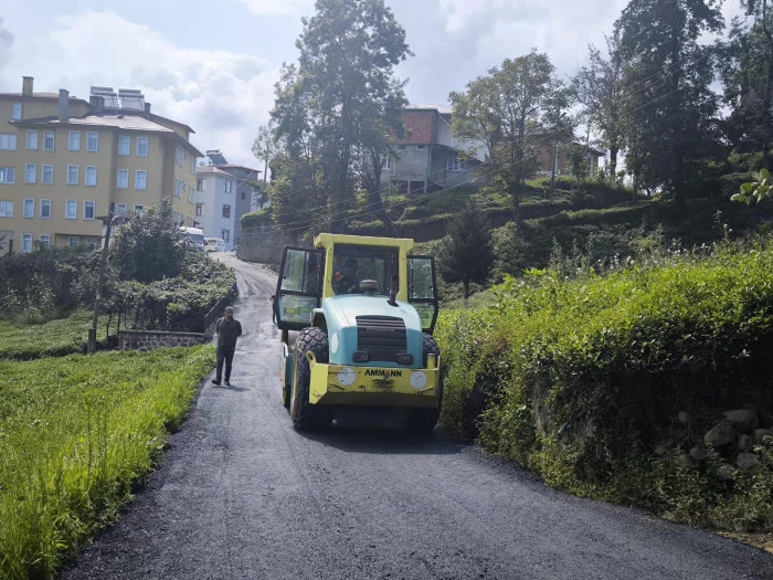 Of'ta asfalt seferberliği sürüyor