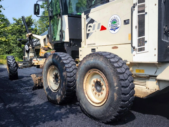 Of'ta asfalt seferberliği sürüyor