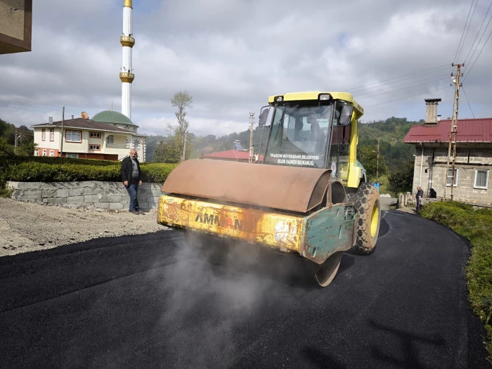 Tavşanlı ve Yazlık Mahallesi'nde Asfalt Serim Çalışmaları Tamamlandı