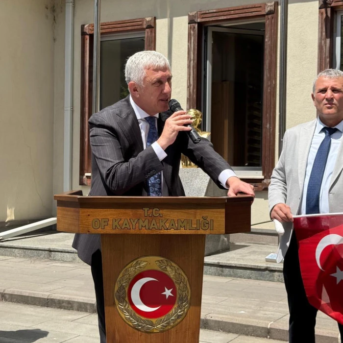 Of'ta Gen&ccedil;lik Y&uuml;r&uuml;y&uuml;ş&uuml; Coşkusu: Gen&ccedil;ler 19 Mayıs Ruhunu Sokaklara Taşıdı