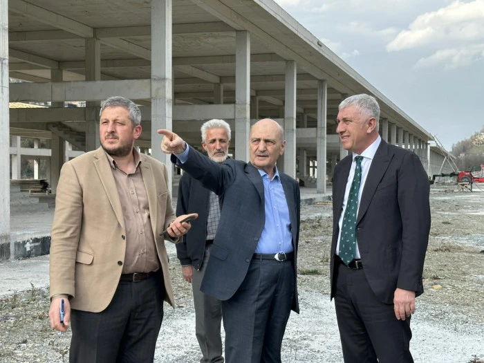 Of'ta Taşhan &Ccedil;arşısı Projesi B&ouml;lgenin &Ccedil;ehresini Değiştiriyor