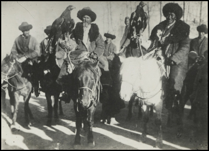 Türk boylarının 111 yıllık fotoğrafları Devlet Arşivleri'nde