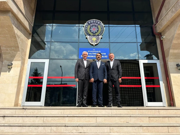 Başkan Sarıalioğlu'ndan Yeni Of İl&ccedil;e Emniyet M&uuml;d&uuml;r&uuml; Ersin T&uuml;t&uuml;nc&uuml;'ye Hayırlı Olsun Ziyareti