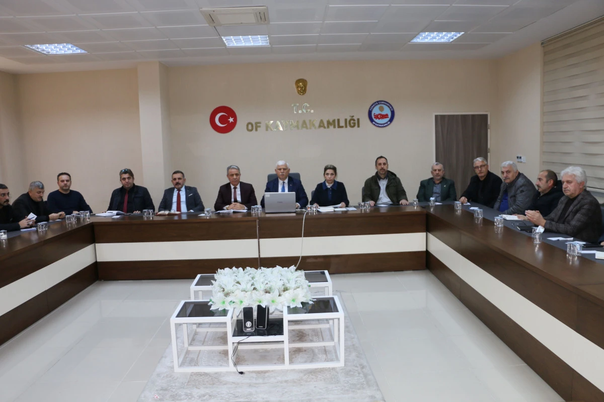 1.d&ouml;nemin son m&uuml;d&uuml;rler toplantısı M&uuml;d&uuml;r Kabahasanoğlu başkanlığında yapıldı