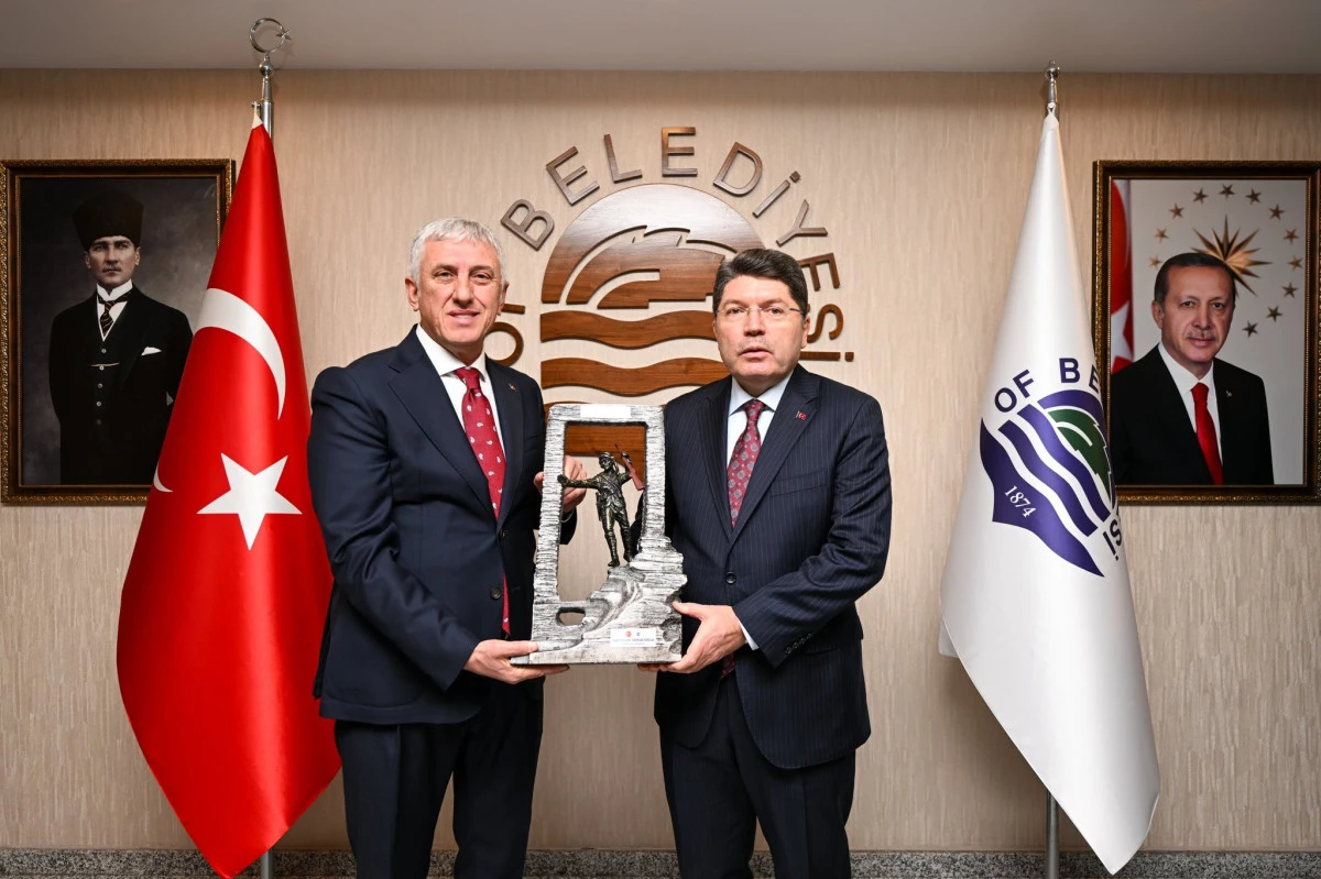 Adalet Bakanı Tunç'tan Başkan Sarıalioğlu'na Ziyaret