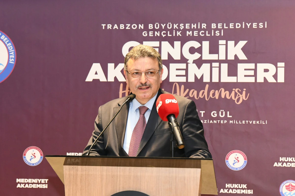 Başkan Genç: Donanımlı Nesiller Yetişmesine Katkı Sağlamaya Çalışıyoruz