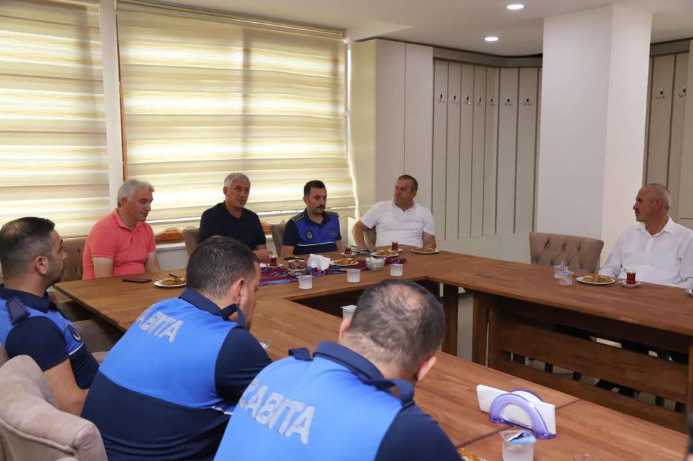 Başkan Sarıalioğlu: Biz bir ekibiz, Of için hep beraber çalışıyoruz