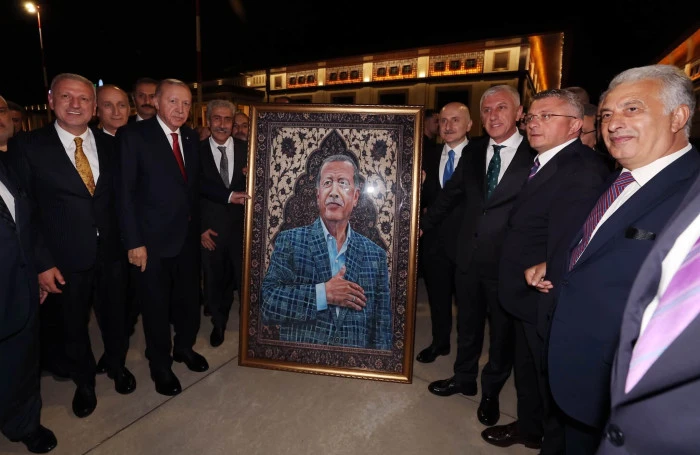 Başkan Sarıalioğlu, Cumhurbaşkanı Erdoğan'a Ofluların Selamını İletti