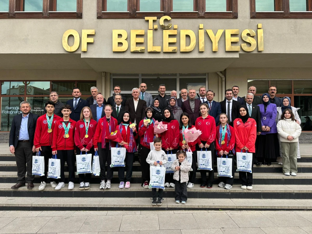 Başkan Sarıalioğlu, Dünya Şampiyonlarını Ağırladı