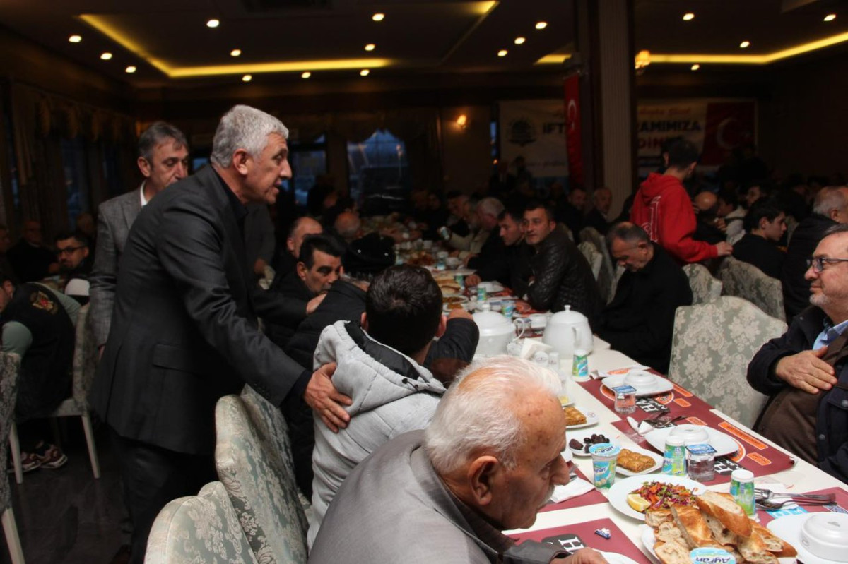 Başkan Sarıalioğlu İftar Sofrası'nda Şoför Esnafı ile buluştu