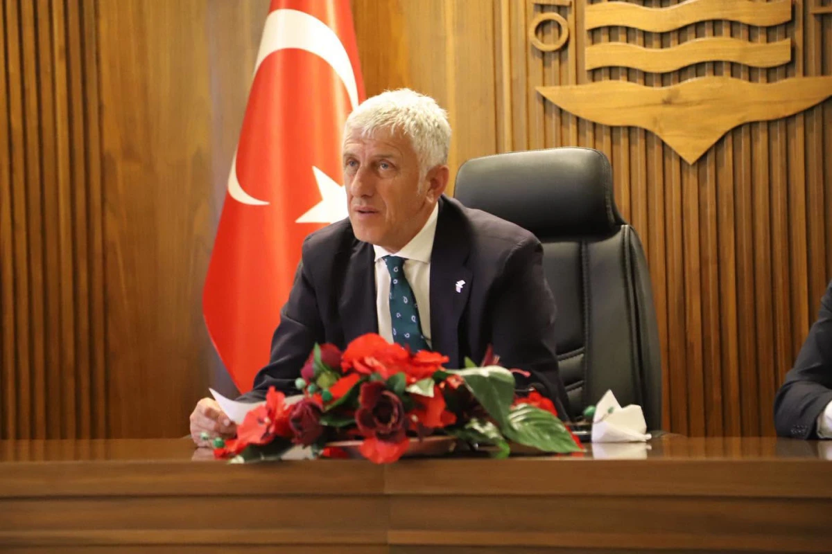 Başkan Sarıalioğlu'ndan Of İ&ccedil;in Yeni Hizmet Adımları