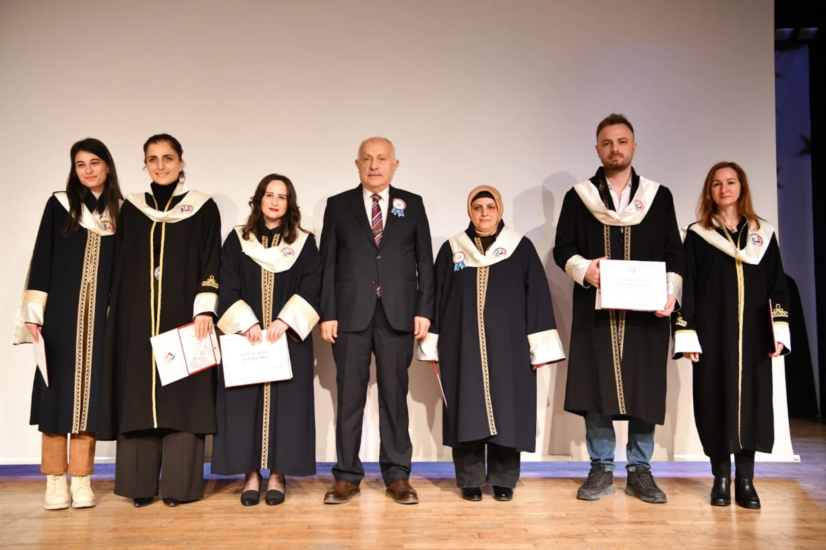 Başkan Vekili Gülay, Trabzon Üniversitesi'nin Kuruluş Yıl Dönümünü Kutladı