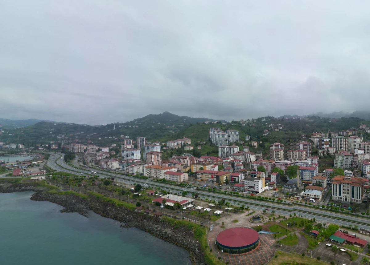 B&uuml;y&uuml;kşehir ve Of Belediyesi arasında iş birliği protokol&uuml; hazırlanıyor