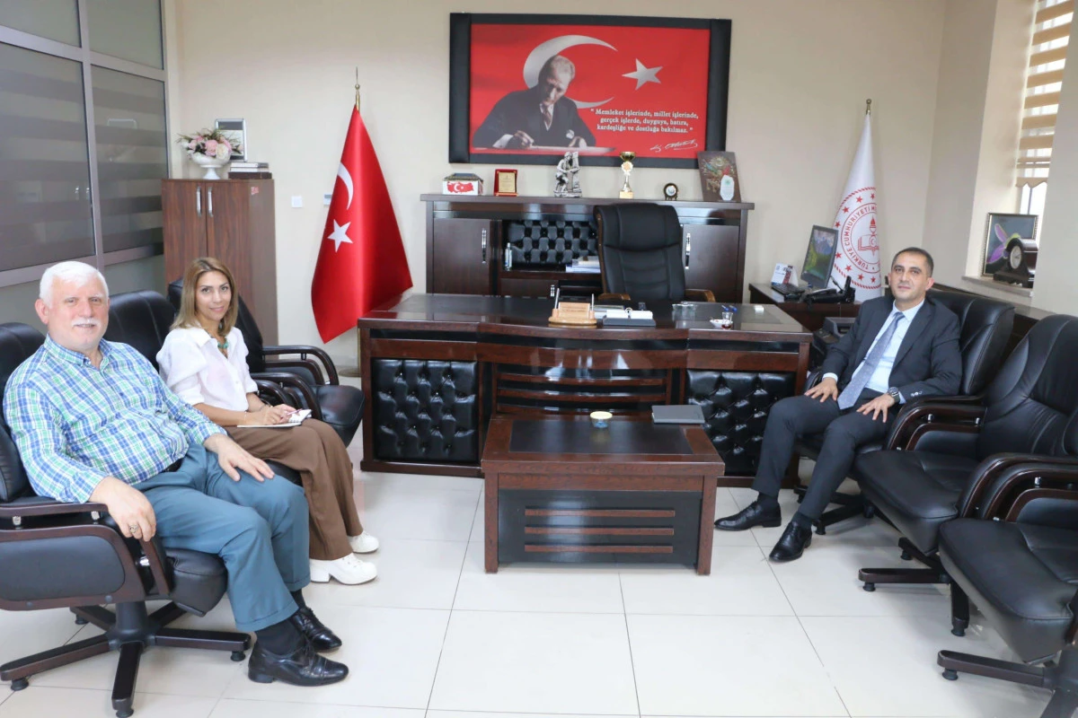 Kaymakam Akça'dan Milli Eğitime ziyaret