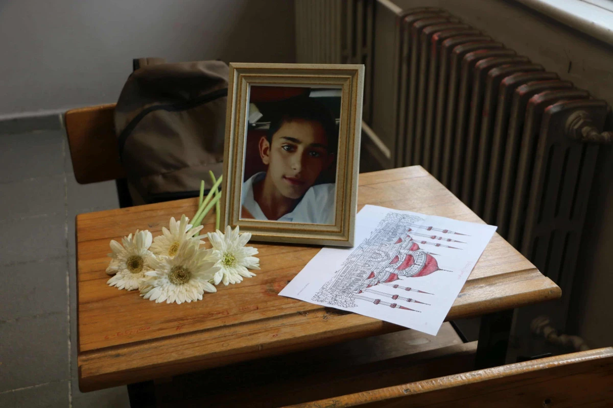 Müdür Kabahasanoğlu'ndan Pınaraltı Ortaokuluna başsağlığı ziyareti