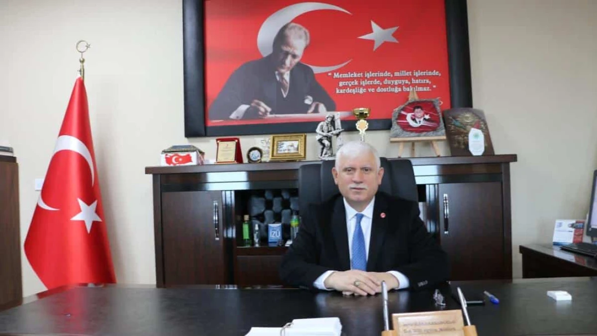 Müdür Kabahasanoğlu'nun Öğretmenler Günü kutlama mesajı