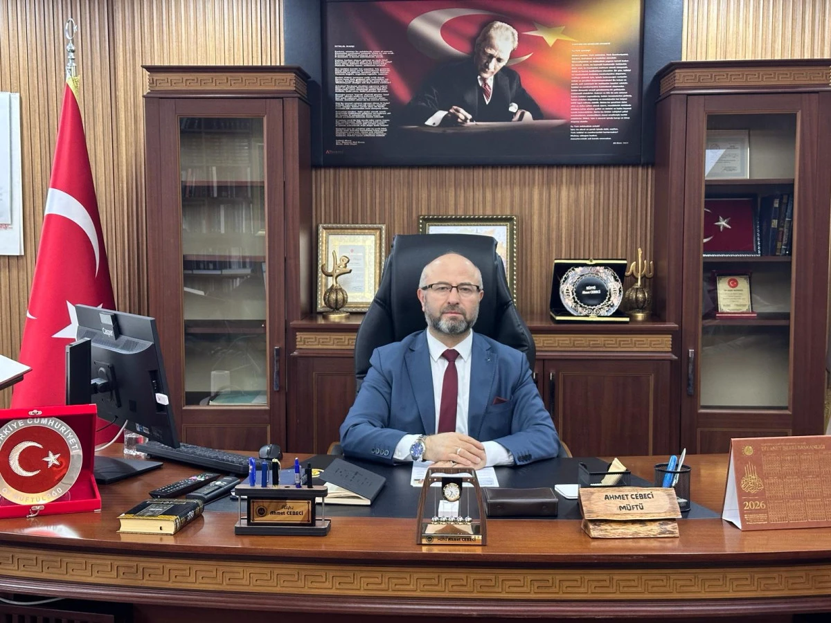 M&uuml;ft&uuml; Cebeci Ofluları kurban bağışında bulunmaya davet etti