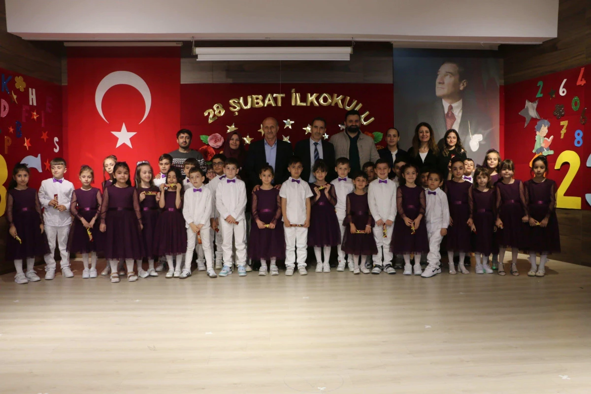 Of 28 Şubat İlkokulu'nda Okuma Şenliği