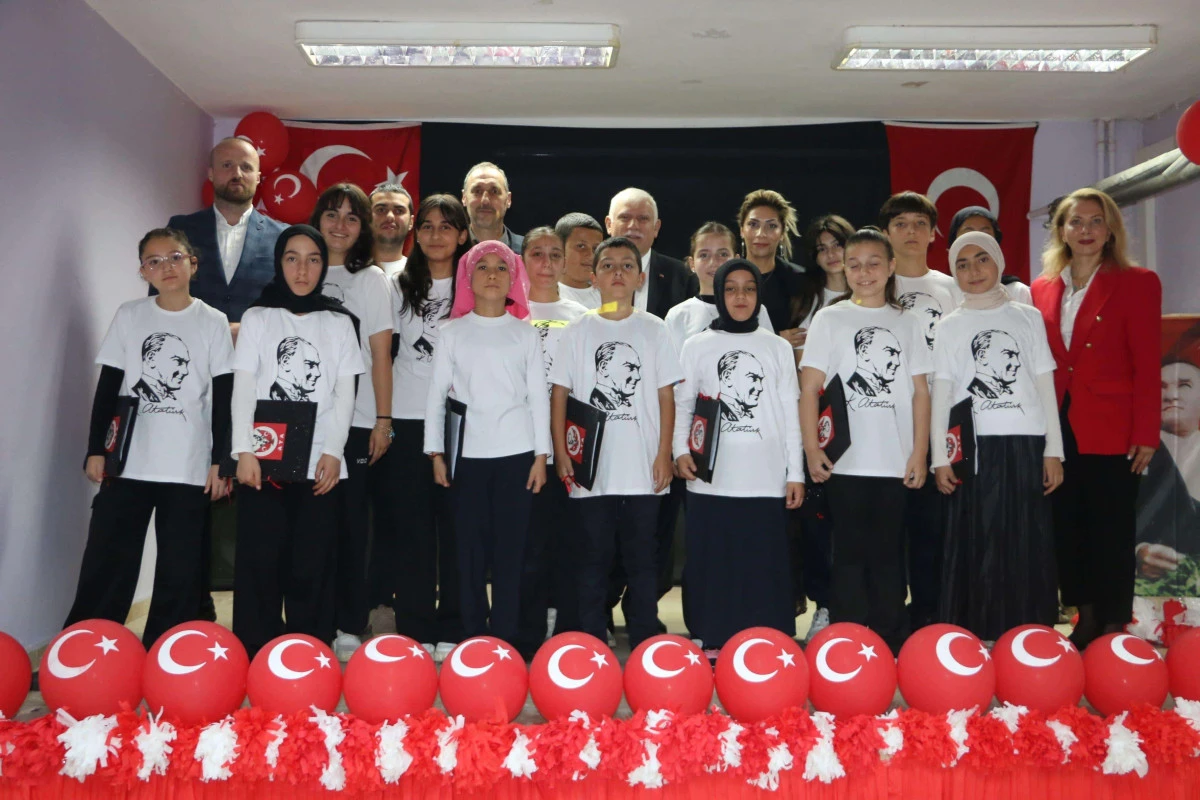 Of Eskipazar İlk/Ortaokulu'nda Cumhuriyet coşkusu
