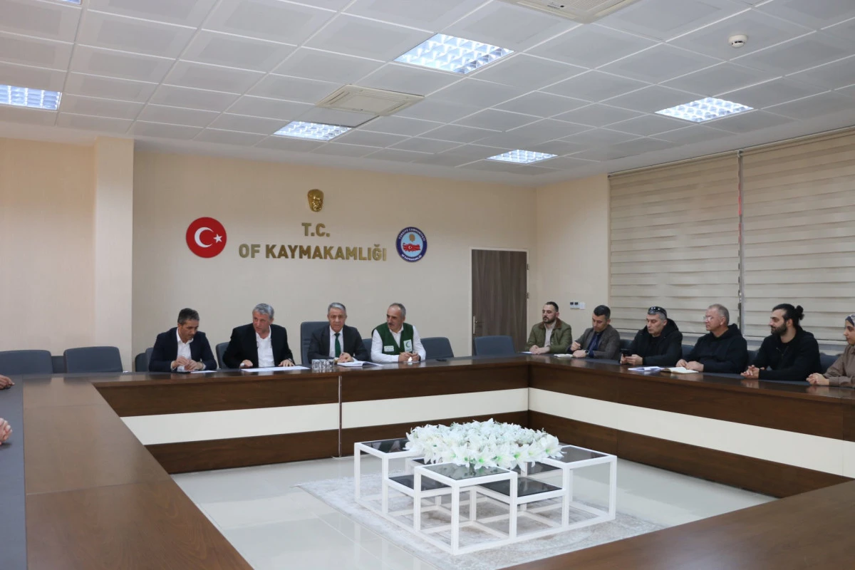 Of'ta 19 Mayıs Gen&ccedil;lik ve Spor Bayramı i&ccedil;in planlama toplantısı