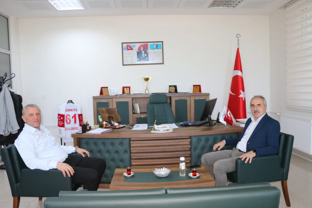 Of'ta 3. Geleneksel Futsal Turnuvası başlıyor