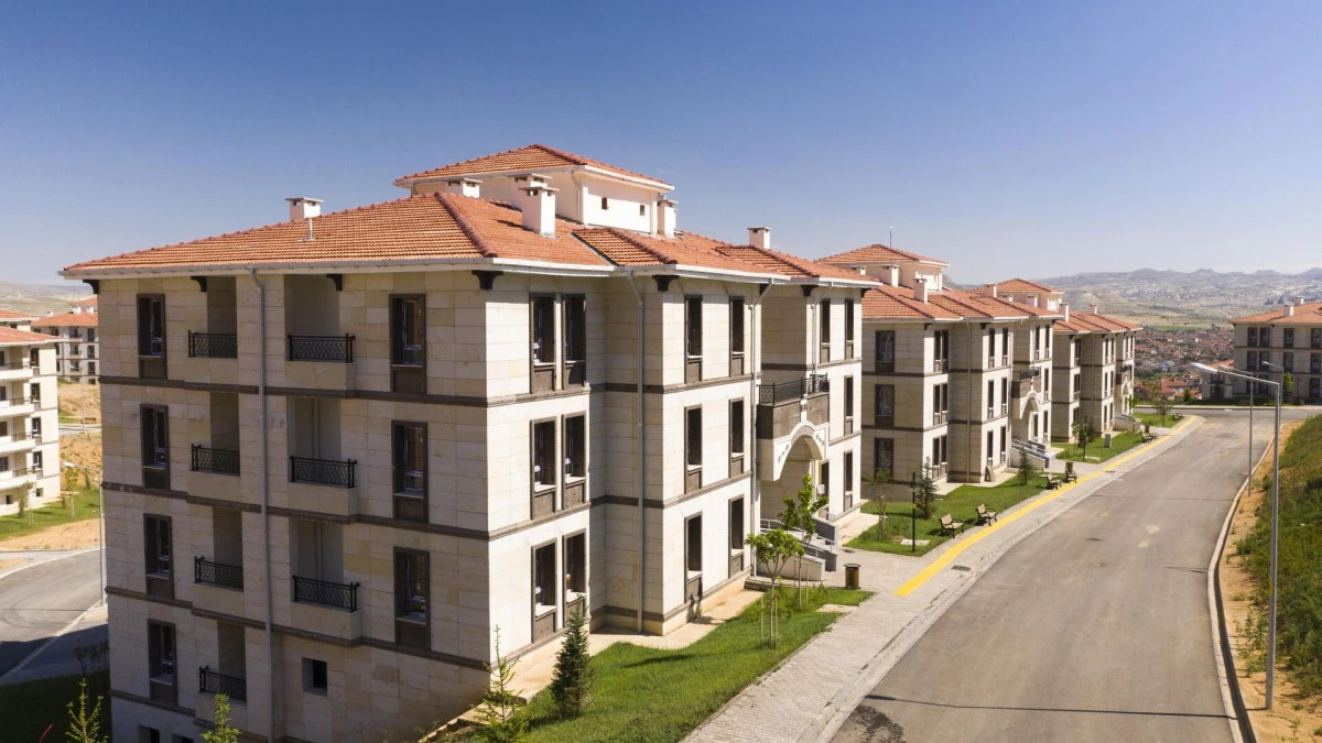 Of'ta 50 Konut İ&ccedil;in 2.793 Başvuru Yapıldı