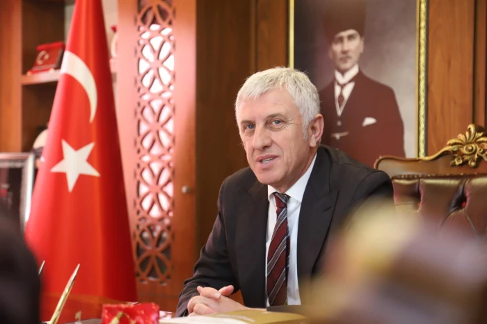 Of'ta Bayramlaşma Heyecanı: Başkan Sarıalioğlu'ndan Davet