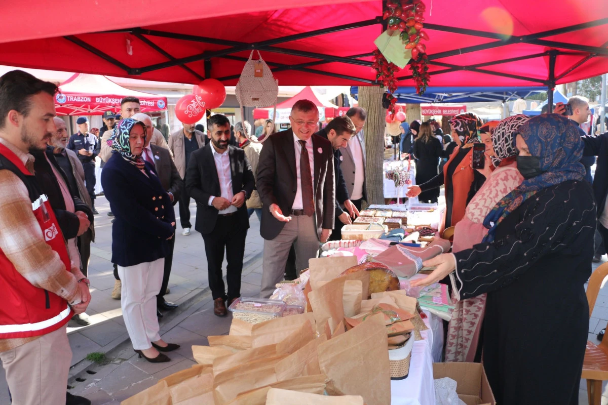 Of'ta kadınlardan el emeği, güç birliği sergisi