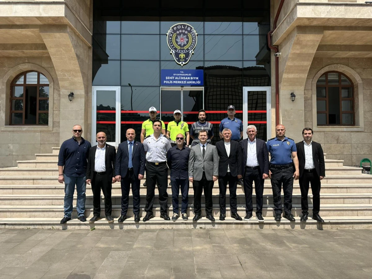 Of'ta Kurban Bayramı Bayramlaşma Programı Geleneksel Coşkusuyla Gerçekleşti