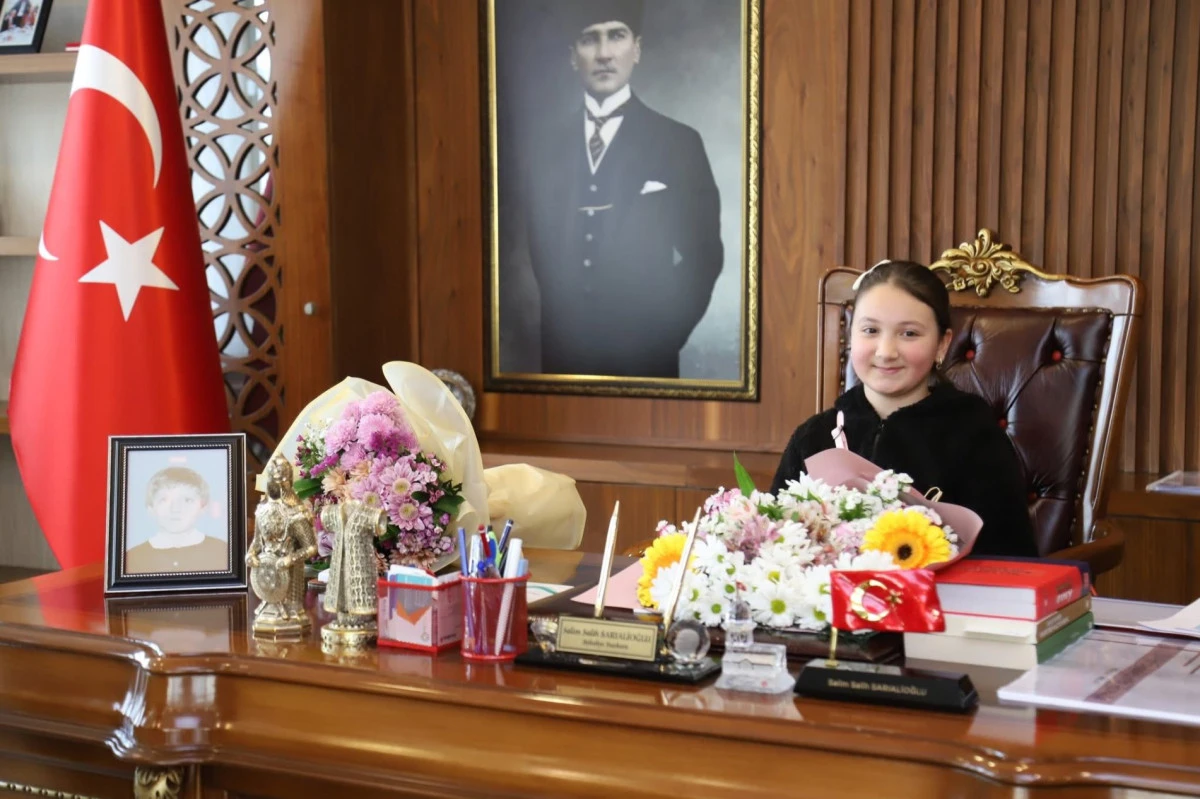 Of'ta makamlar &ouml;ğrencilere devredildi